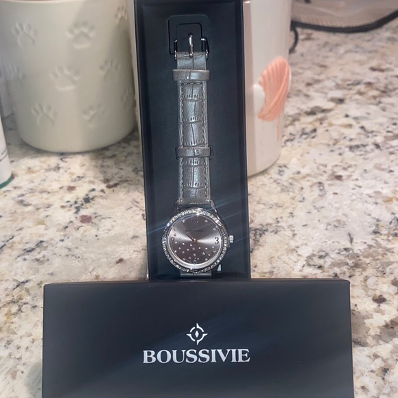 Boussivie Gracious Grey Pave Watch - Picture 4 of 9